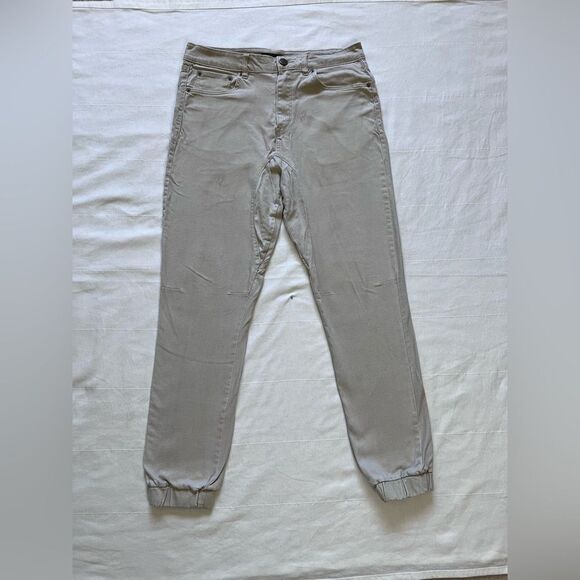 Forever 21 men khaki skinny jeans, men size 34x32 - Picture 1 of 4